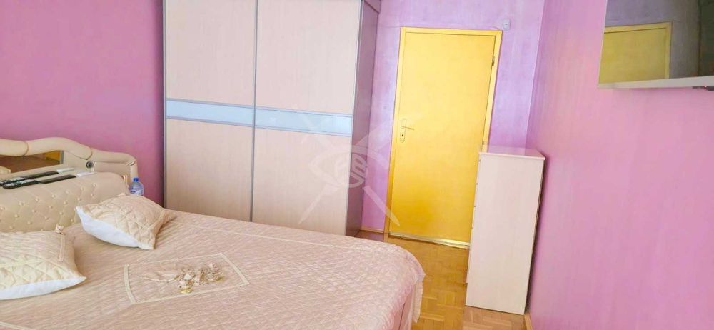 Продава се Тристаен апартамент в Пловдив, Каменица 1 - 103 кв.м за 1942 €/кв.м - Снимка #2