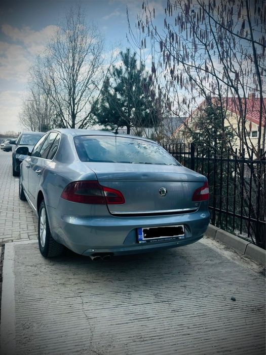 Skoda Superb - Automata -