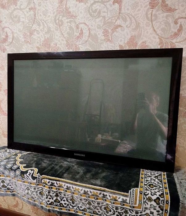 Телевизор Самсунг плазма большой