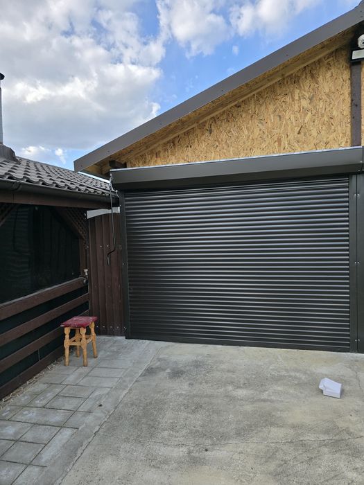 usi RULOU  garaj din aluminiu