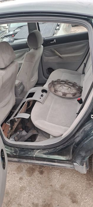 Vw b5 1.8б на части