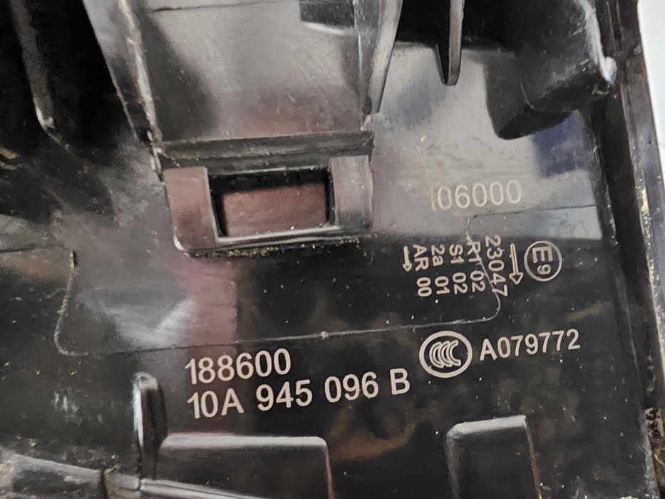 Stop / Lampa dreapta Full Led VW ID3 cod : 10A 945 096 B