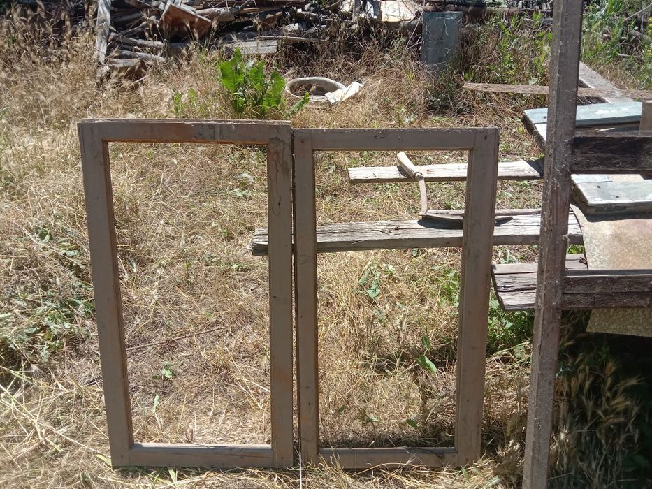 Ескі терезе срочно сатылады