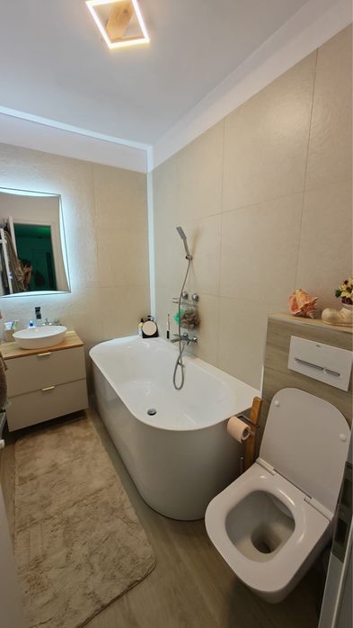 Casa noua de vanzare Medias
