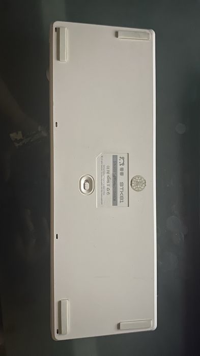 продам клавиатуру 60%