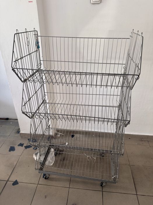 Vand stendere,umerase,busturi,mobilier magazin imbracaminte