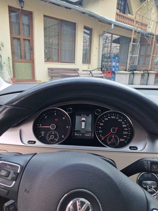Volkswagen Passat 2012
