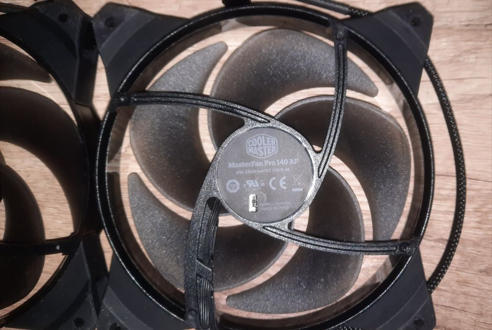 Ventilatoare Coolermaster Masterfan Pro 140mm - Set 4 bucati