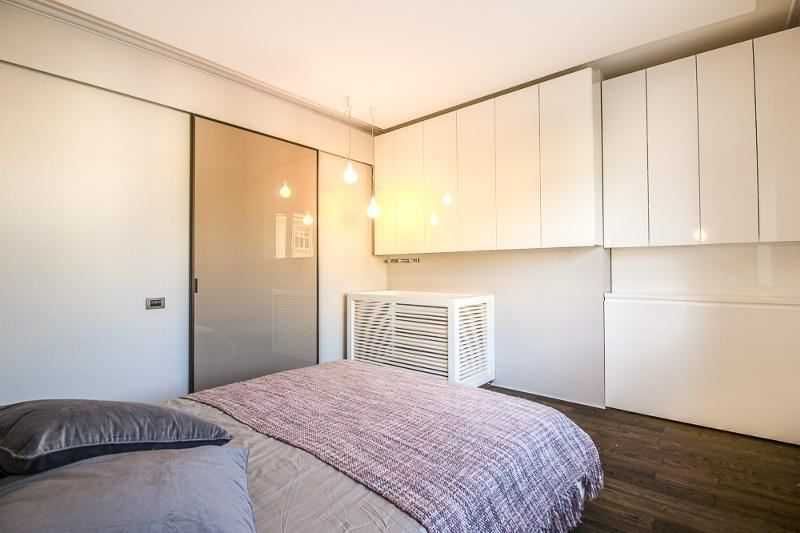 Дава се под наем Двустаен апартамент в София, Център - 75 кв.м за 750 € - Снимка #12