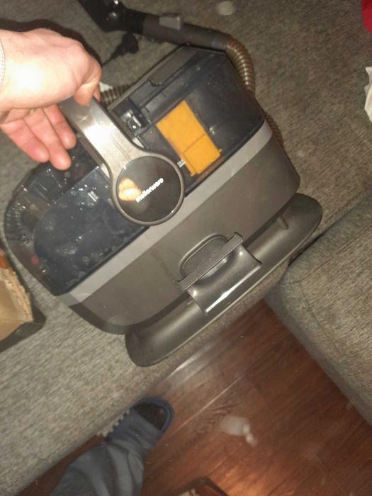 Aspirator cu apa