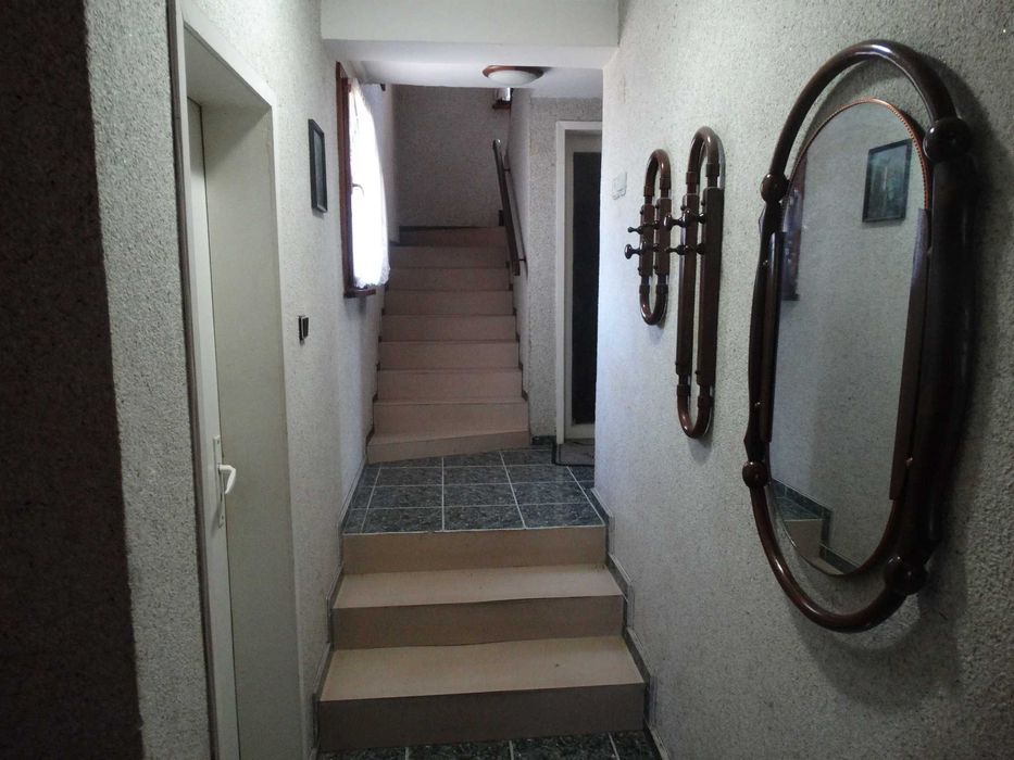 Продава се Къща в с. Разбойна, Област Търговище - 295 кв.м за 536 €/кв.м - Снимка #8