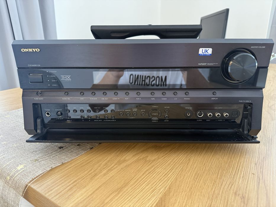 Продавам ресивър Onkyo TX-SR875 UK Edition