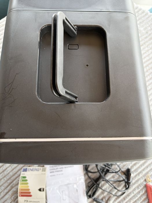 Mini frigider 2-în-1 15L răcire & încălzire DC/AC mod ECO silențios – Negru