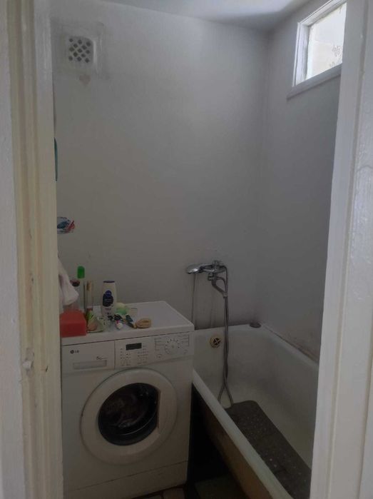 Продам 3-х комнатную в центре