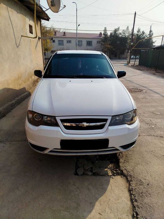 Продаю nexia 2 1,6