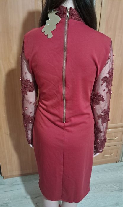 Срочно продается платье