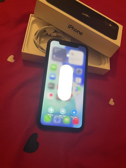 Iphone 11  liber de retea