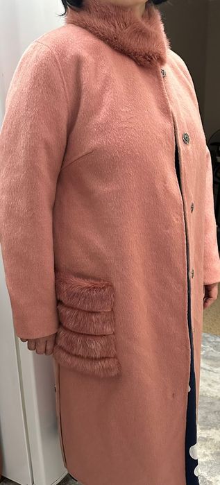 Пальто женское одежда