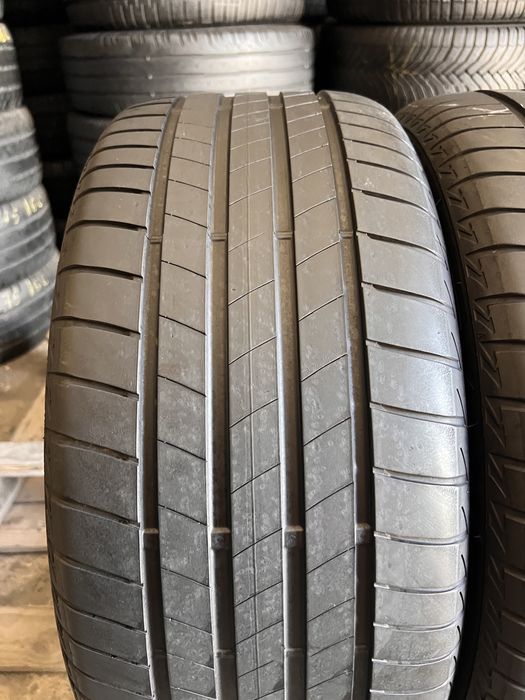 2 anvelope vara 245/40/18 , Bridgestone , DOT 2021 , 5.2 mm