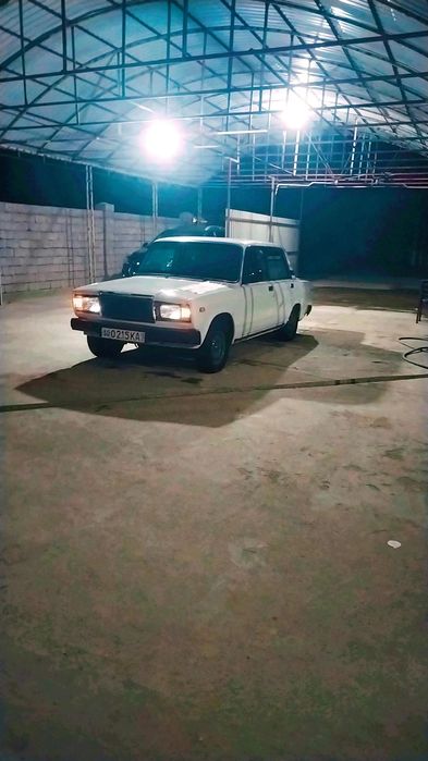 Ваз 2107 жигули..