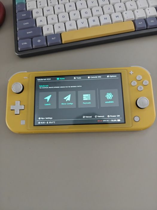 Nintendo Switch Lite – Modat, 256GB (Full Box