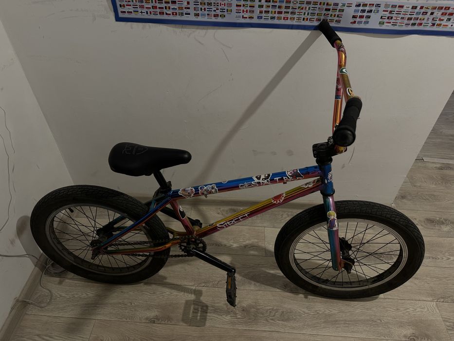 срочно продам трюковой велосипед bmx