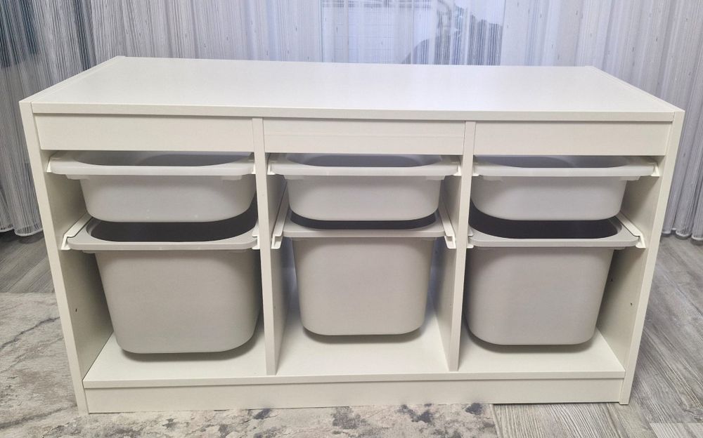 Ansamblu depozitare IKEA