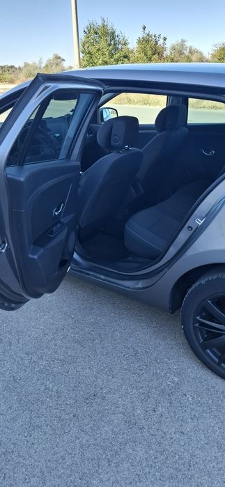 Renault Megane 3 Grandtour 1.5 dCi 90 CP – 2011