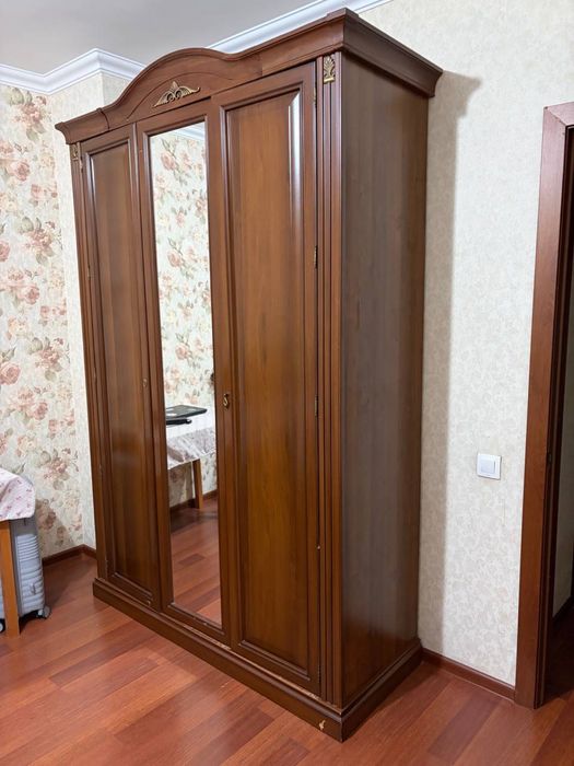 Продаются шкафы,