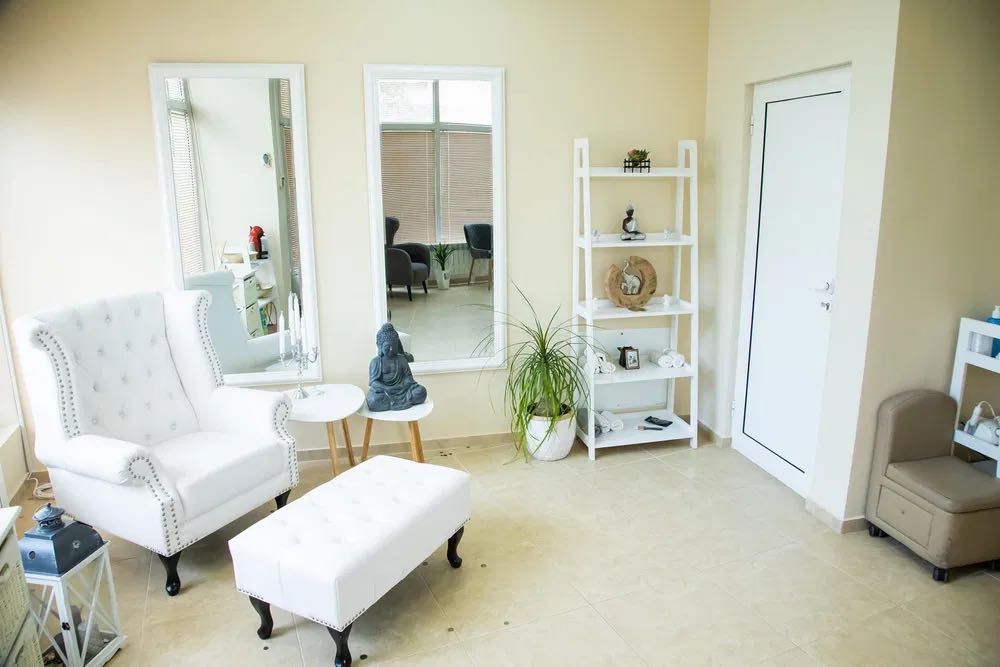 Продава се Магазин в Добрич, Автогара - 47 кв.м за 1596 €/кв.м - Снимка #3