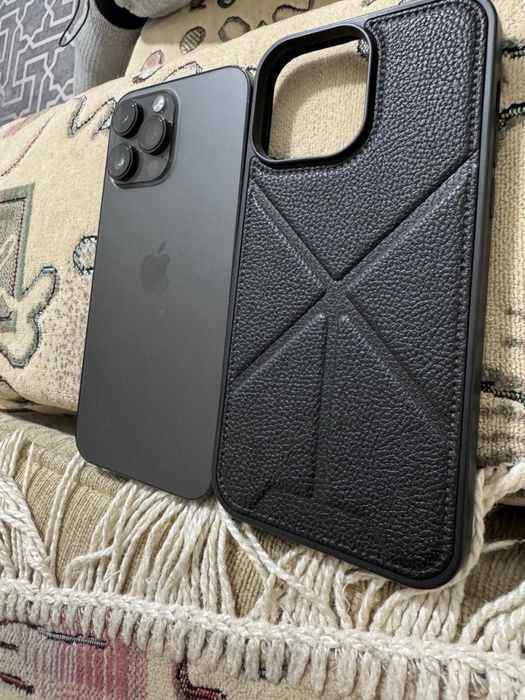 Продам 14pro max 256