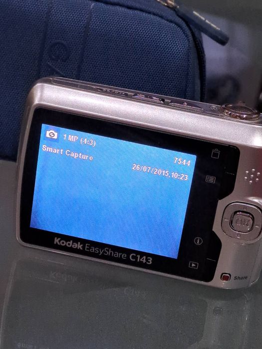 Фотоапарат KODAK EasySare C143