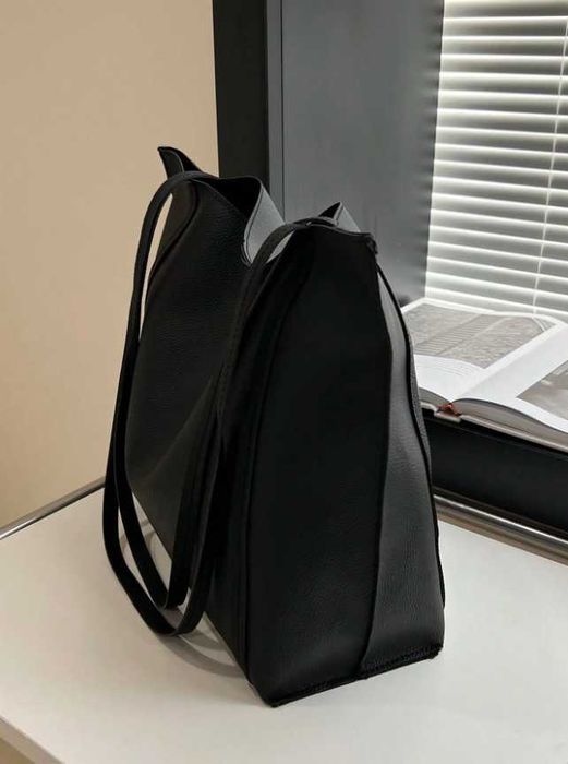 Бизнес чанта, Cozevdnt през рамо. Луксозна !