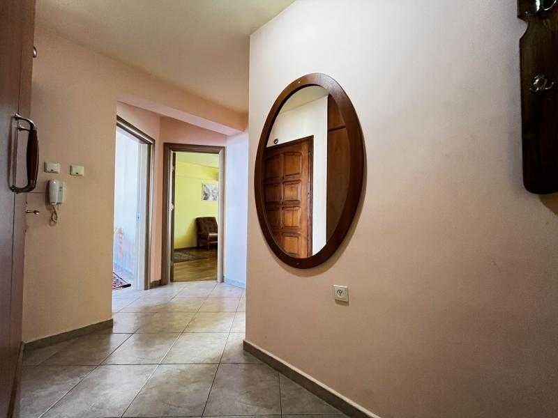 Дава се под наем Тристаен апартамент в Бургас, Възраждане - 110 кв.м за 510 € - Снимка #9