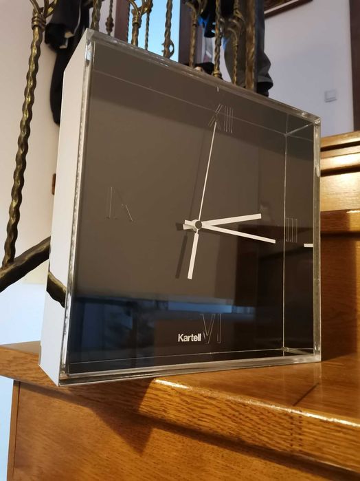 Ceas KARTELL Tic&Tac design , negru / oglinda, 30x30cm.