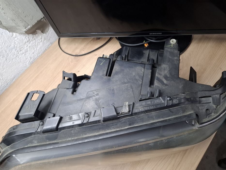 Faruri Xenon Bmw x5 E53 facelift