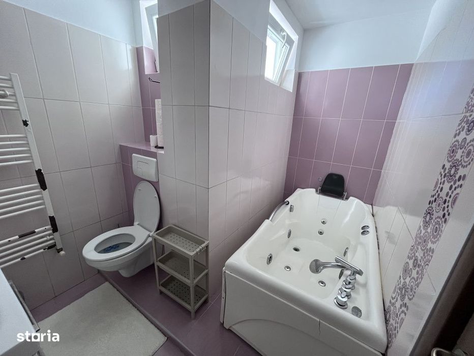 3 Camere | SEMICENTRAL | zona Platinia | Strada Plopilor | Garaj | 70m