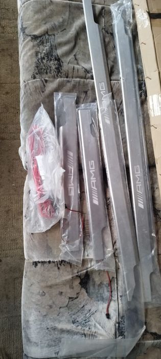 Накладки на пороги от геленвагена g клас