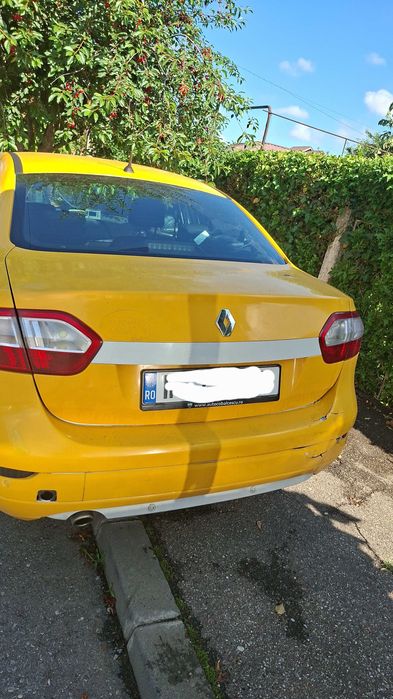 RENAULT Fluence