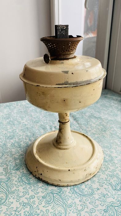 Керосиновая лампа