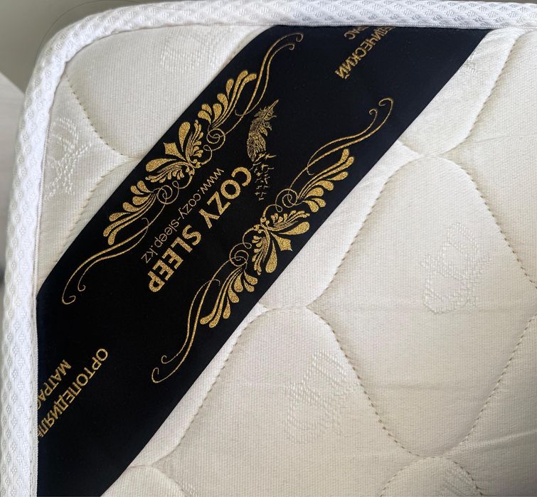 Кровать двухспалка вместе с матрасом