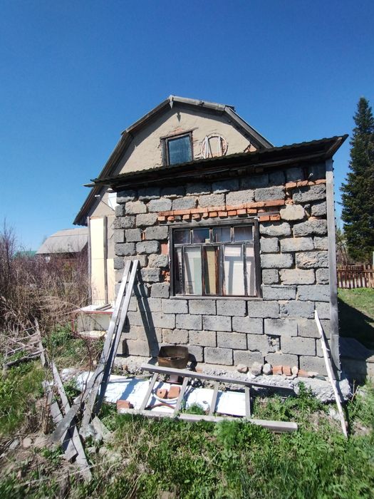 Продам дачу в каменном карьере