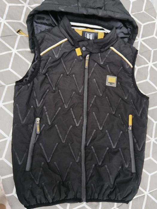 Продам безрукавку