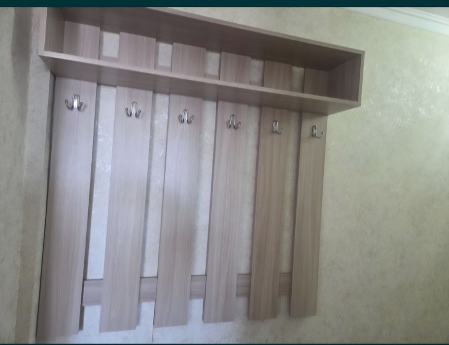 Прихожая  в отличном качестве.