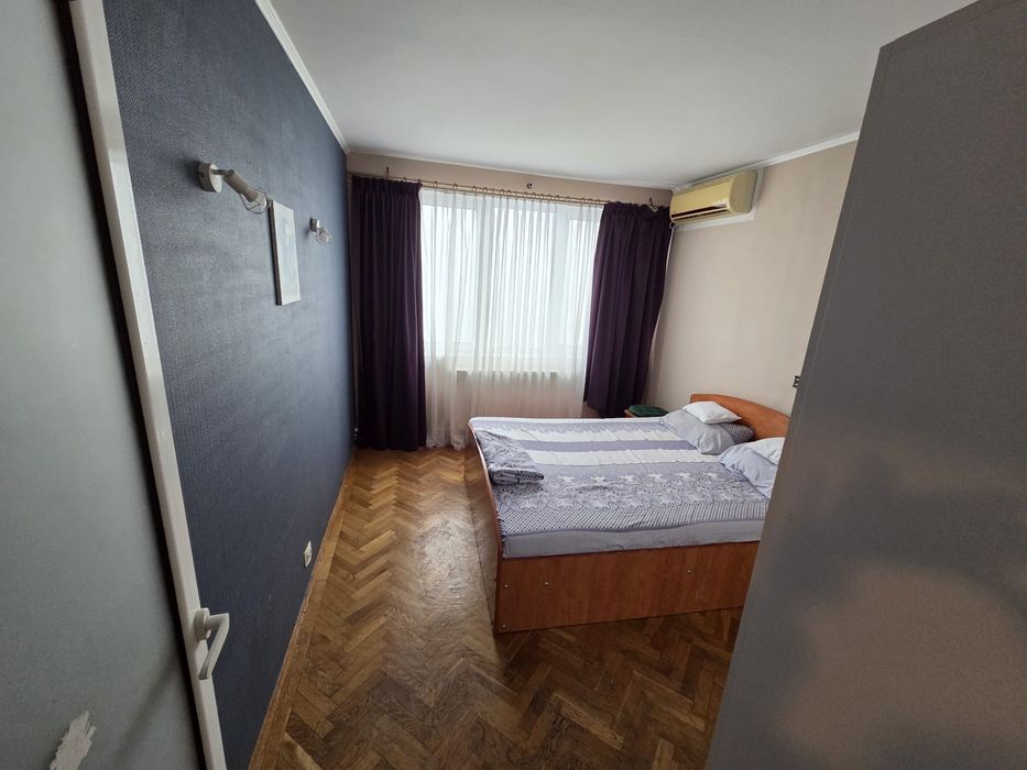 Ocazie!De inchiriat apartament cu două camere Mazepa langa tribunal.