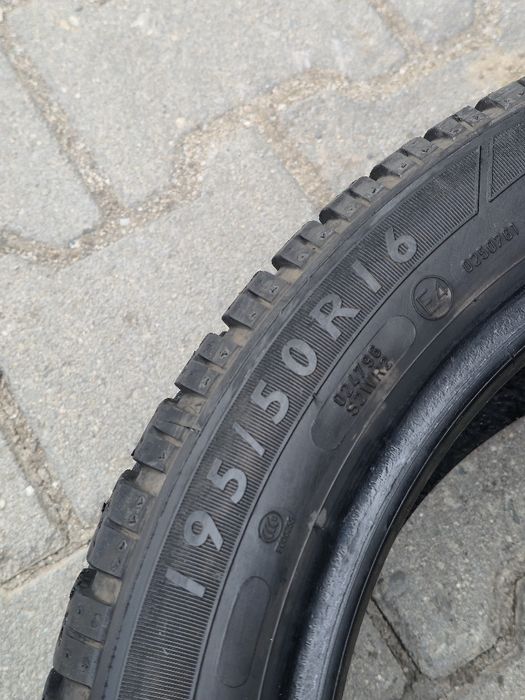 195 50 16 Dunlop