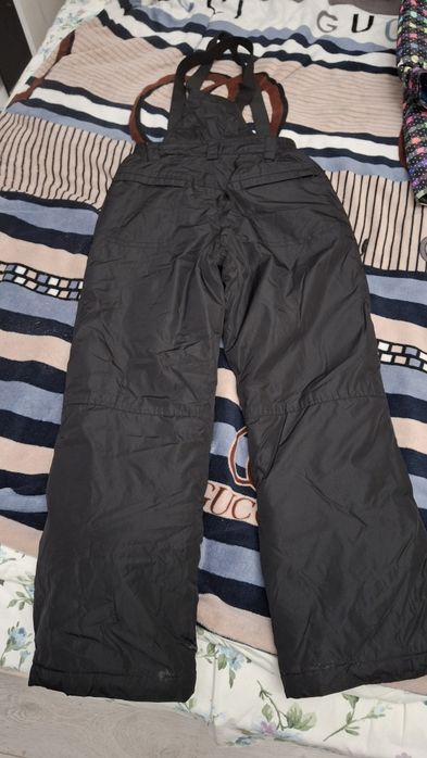 Продам лыжный костюм