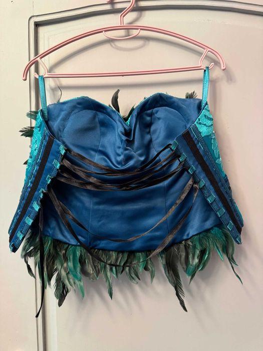 Ръчно шит комплект корсет с пола