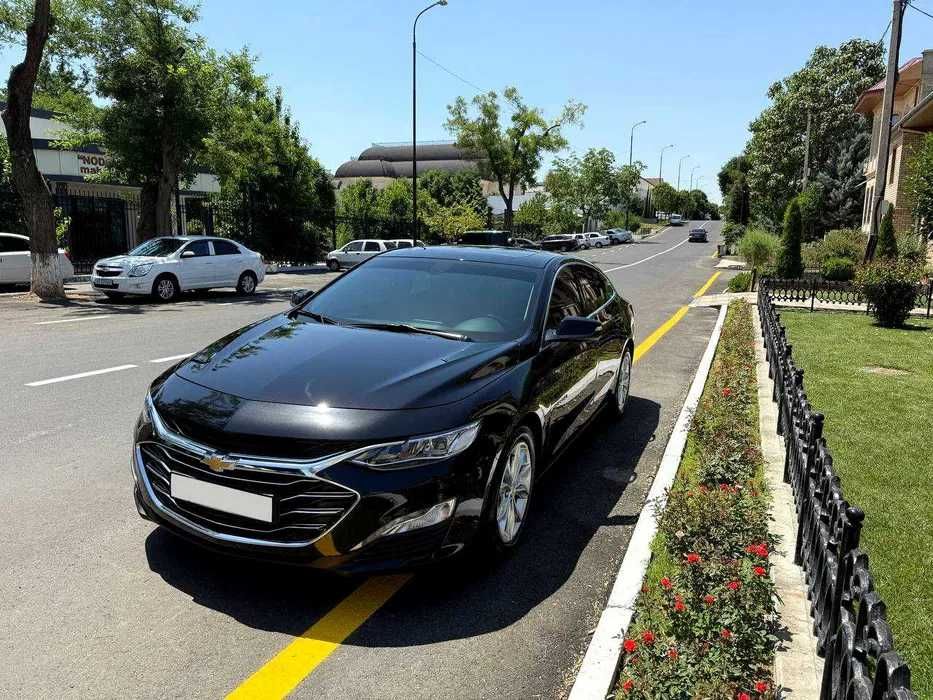 Malibu 2 premier Equinox rent a car rentcar ренткар аренда автомобиля