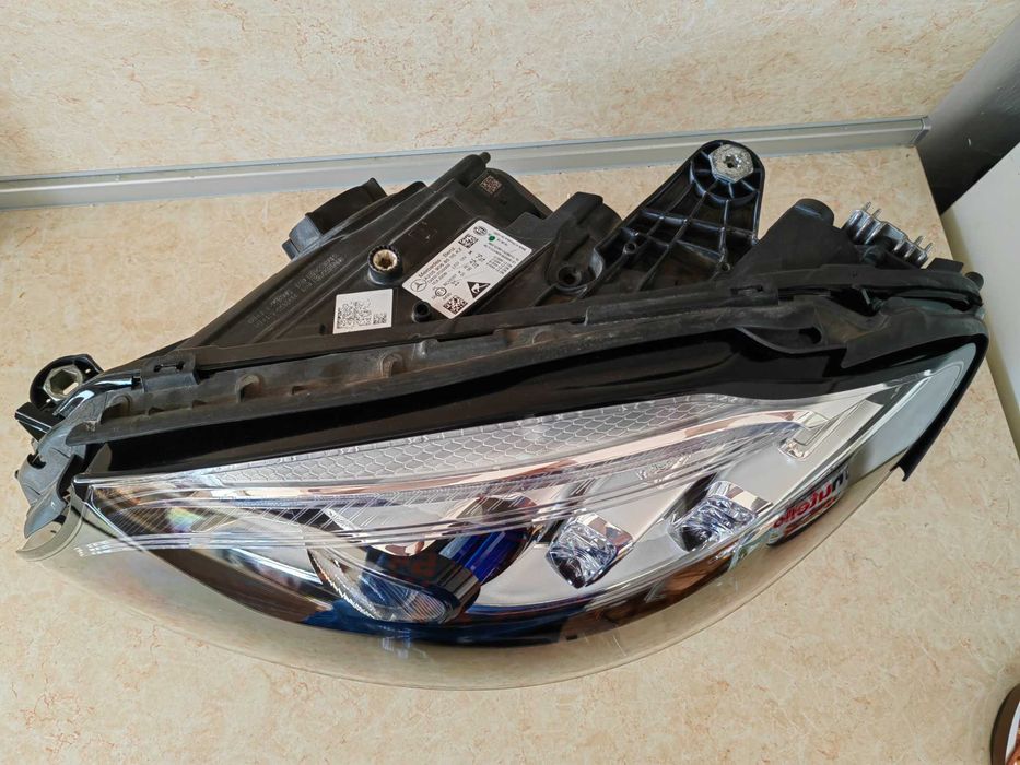Фар Mercedes W205 C-classa MULTIBEAM LED ляв/Фар Мерцедес W205 Оригина